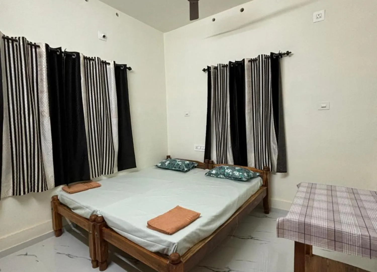 Golden Beach Home Stay Alappuzha Δωμάτια σε οικογενειακή κατοικία
